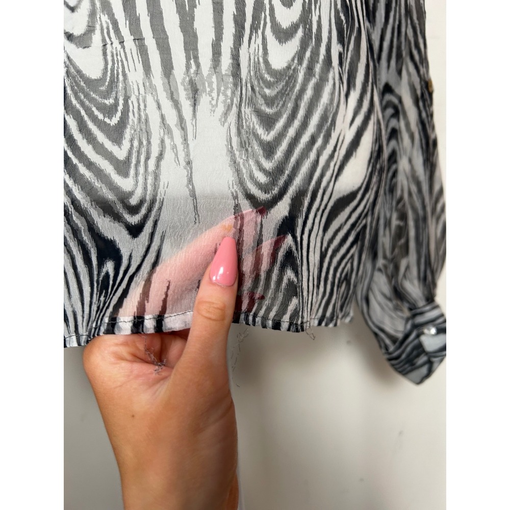 CASUAL STUDIO Sheer Zebra Print Neck Long Sleeve Button Up Blouse Top Women's L - Picture 4 of 8